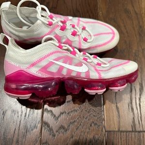 Pink and white Vapormax  Tennis Size 7